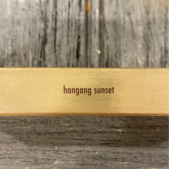 Stila Nude Neutral Eyeshadow Palette - Picture 5 of 6